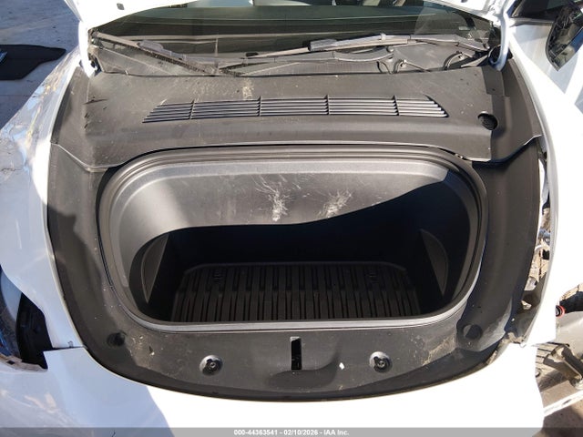 2023 TESLA MODEL Y 7SAYGDEE3PF863139 Photo 9