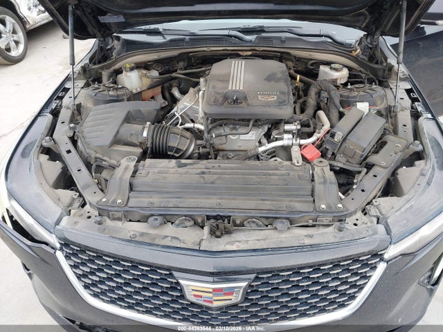 44363544 :رقم المزاد ، 1G6DA5RK1M0115473 vin ، 2021 Cadillac Ct4 Luxury مزاد بيع