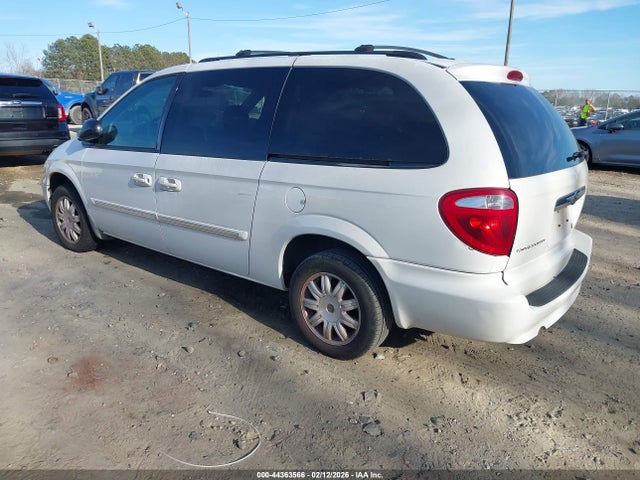 2007 CHRYSLER TOWN & COUNTRY 2A4GP54L97R133734 Photo 2