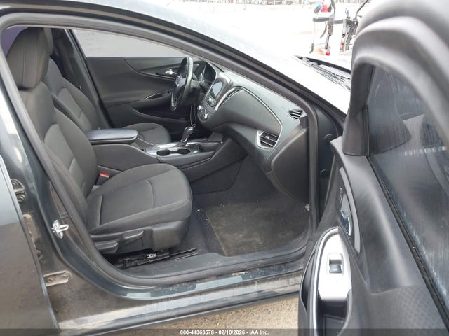 1G1ZE5ST4HF116459 Chevrolet MALIBU 1LT