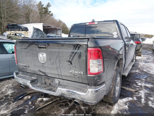 2022 RAM 1500 1C6SRFFT1NN145570 Photo 3