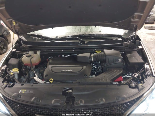 2018 CHRYSLER PACIFICA 2C4RC1GG6JR140357 Photo 9