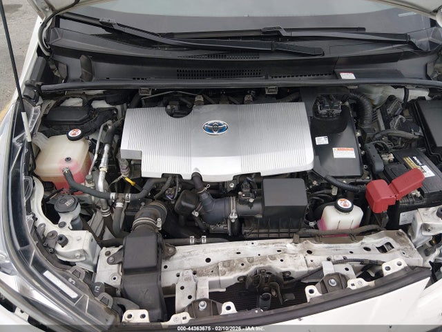 JTDKARFU4L3112758 Toyota Prius Le