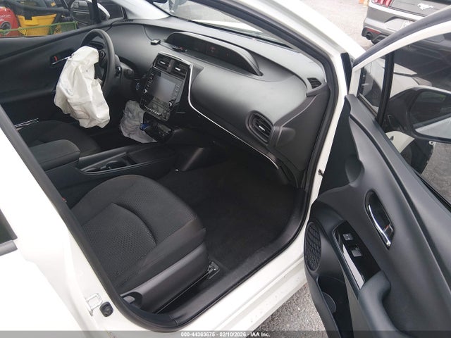 JTDKARFU4L3112758 Toyota Prius Le