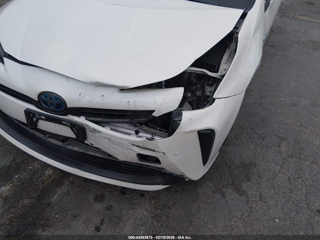 JTDKARFU4L3112758 Toyota Prius Le