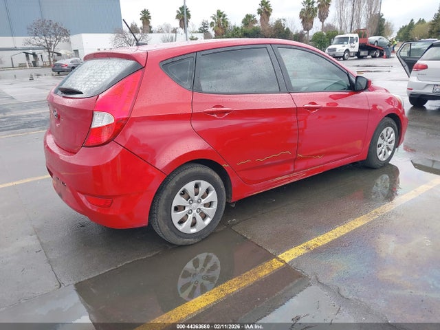 KMHCT5AE1GU261194 Hyundai ACCENT SE