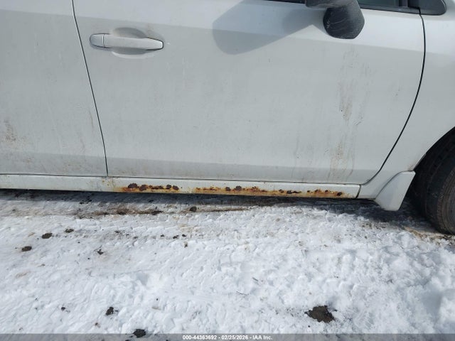 JF1GJAC60EH016392 Subaru Impreza 2.0i Premium