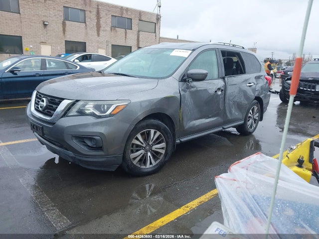 5N1DR2MN7JC610692 Nissan Pathfinder S