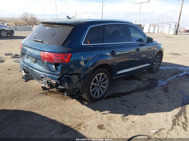 Audi Q7 55 Premium 2019 WA1LAAF77KD041283 Image 4