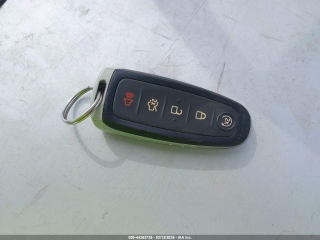 1FMCU9J90HUE95139 Ford Escape Titanium