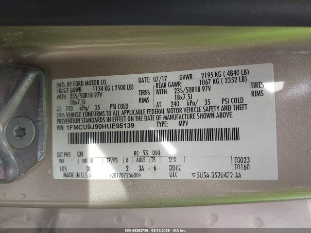 1FMCU9J90HUE95139 Ford Escape Titanium