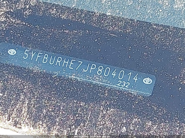 5YFBURHE7JP804014 Toyota COROLLA LE