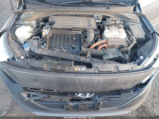 KMHC75LC1HU021967 Hyundai Ioniq Hybrid Sel