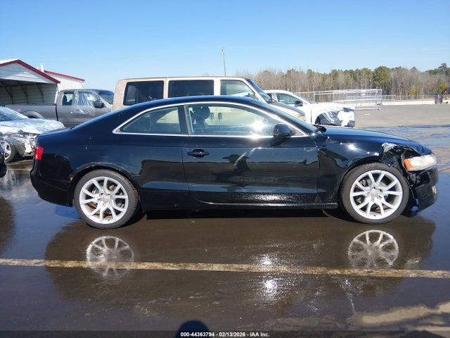 2012 Audi A5 2.0t Premium მანქანა იყიდება აუქციონზე, vin: WAUCFAFR4CA004135, აუქციონის ნომერი: 44363794