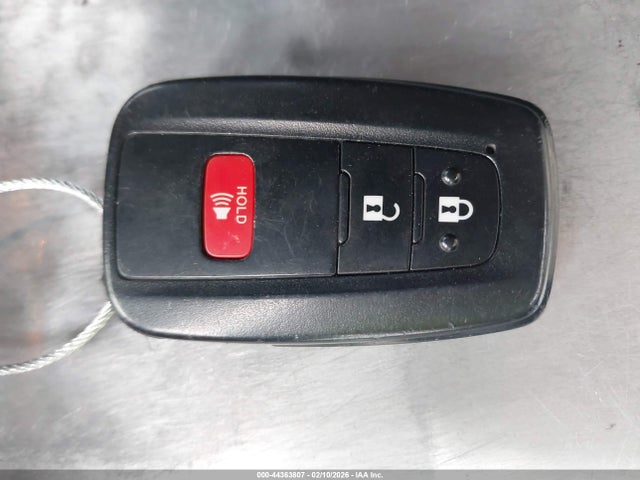 JTDKBRFU3J3070061 Toyota Prius Two