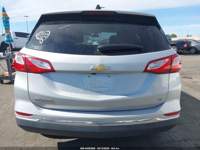 Chevrolet EQUINOX LT 2018 2GNAXJEV1J6265035 Image 16