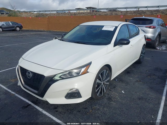Nissan Altima 2.5 Sr 2019 1N4BL4CV0KC159557 Image 2