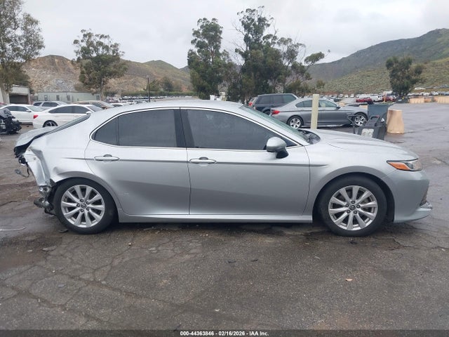 JTNB11HK3J3011085 Toyota CAMRY LE