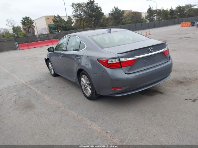 2015 LEXUS ES 300H JTHBW1GG3F2095875 Photo 2