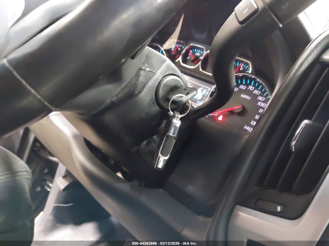 44363866 :رقم المزاد ، 3GTU2NEC9HG184275 vin ، 2017 Gmc Sierra 1500 Slt مزاد بيع