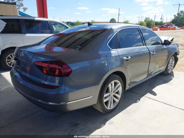 44363882 :رقم المزاد ، 1VWBA7A34JC026184 vin ، 2018 Volkswagen Passat 2.0t Se مزاد بيع