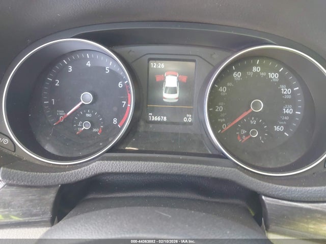 44363882 :رقم المزاد ، 1VWBA7A34JC026184 vin ، 2018 Volkswagen Passat 2.0t Se مزاد بيع