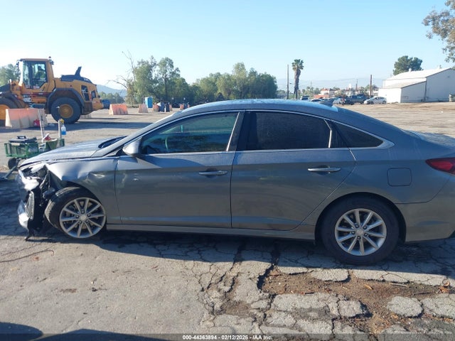 Hyundai SONATA SE 2019 5NPE24AF3KH746801 Image 15