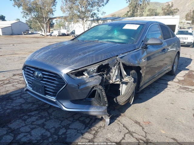 Hyundai SONATA SE 2019 5NPE24AF3KH746801 Image 2