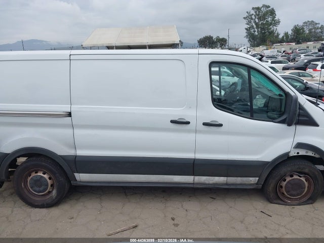 1FTYE1Y81LKB49319 Ford Transit-150