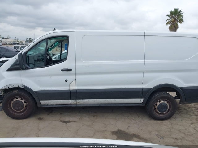 1FTYE1Y81LKB49319 Ford Transit-150