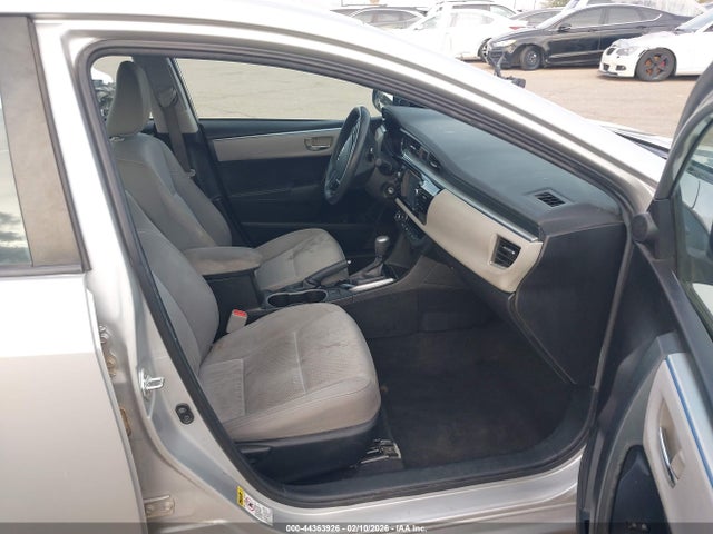 Toyota COROLLA LE 2016 5YFBURHE4GP445889 Image 5