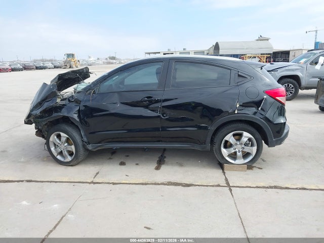 Продаж на аукціоні авто 2017 Honda Hr-v Ex-l, vin: 3CZRU5H7XHM716661, номер лоту: 44363929