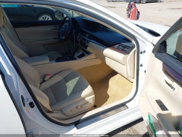 Aukcja sprzedaży 2014 Lexus Es 350, vin: JTHBK1GG4E2129011, numer aukcji: 44363946