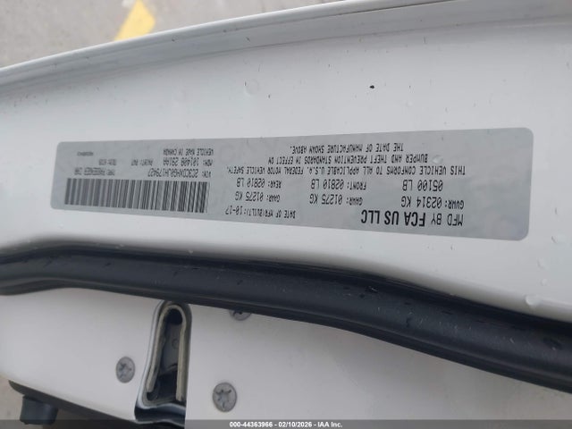 2C3CDXHG0JH179427 Dodge Charger Sxt Plus Rwd
