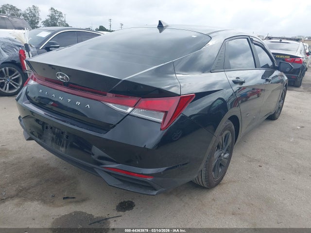 KMHLM4AG3PU530031 Hyundai ELANTRA SEL