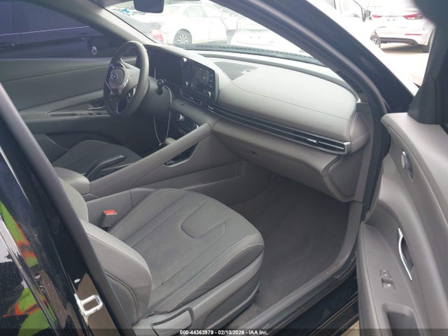 KMHLM4AG3PU530031 Hyundai ELANTRA SEL