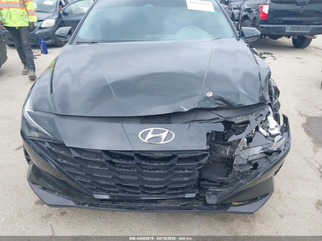 KMHLM4AG3PU530031 Hyundai ELANTRA SEL