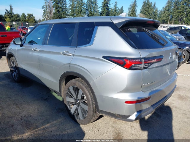 2025 MITSUBISHI OUTLANDER JA4J4VA84SZ035952 Photo 2