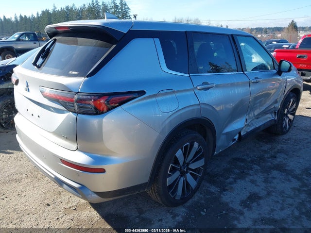 2025 MITSUBISHI OUTLANDER JA4J4VA84SZ035952 Photo 3
