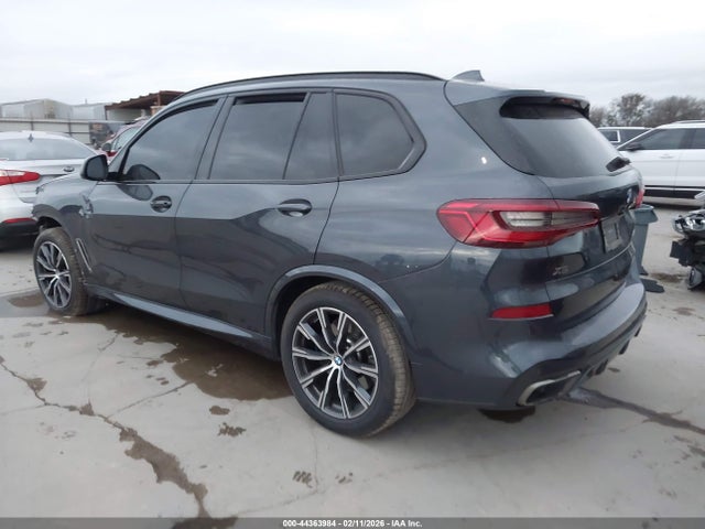 2020 BMW X5 5UXJU4C07LL227926 Photo 2
