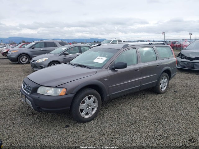 2005 VOLVO XC70 YV1SZ592251191724 Photo 1