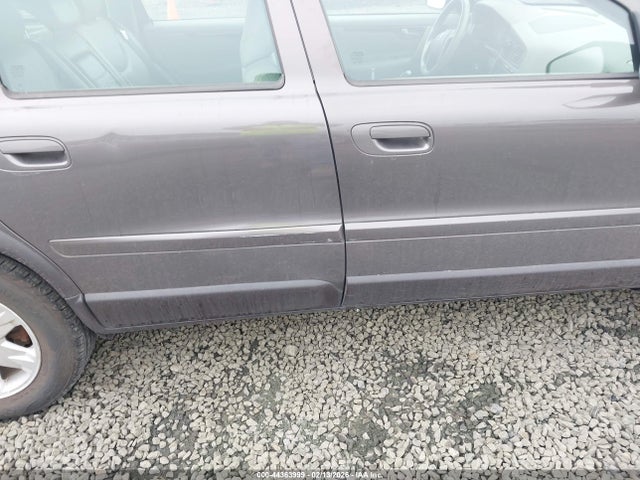 2005 VOLVO XC70 YV1SZ592251191724 Photo 5