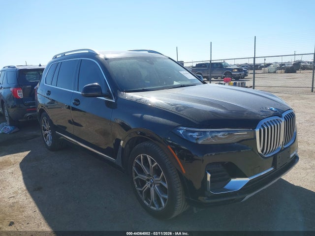 2022 BMW X7 5UXCW2C03N9L05707