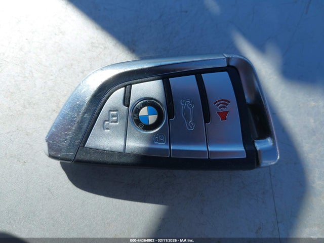 2022 BMW X7 5UXCW2C03N9L05707 Photo 10