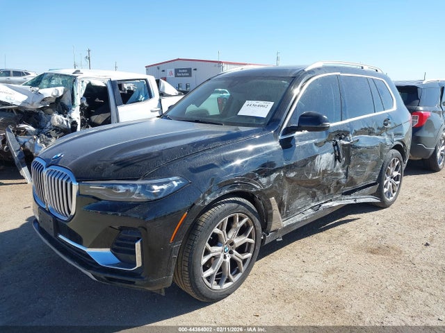 2022 BMW X7 5UXCW2C03N9L05707 Photo 1
