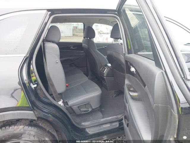 5XYPGDA55JG416942 KIA Sorento 3.3l Lx