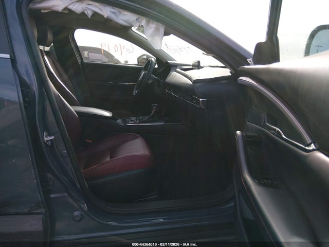 44364019 :رقم المزاد ، 3MVDMBCM7SM786376 vin ، 2025 Mazda Cx-30 2.5 S Carbon Edition مزاد بيع
