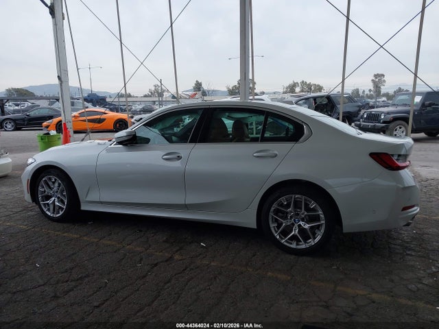 44364024 :رقم المزاد ، 3MW69CW02S8F70046 vin ، 2025 Bmw 330i مزاد بيع