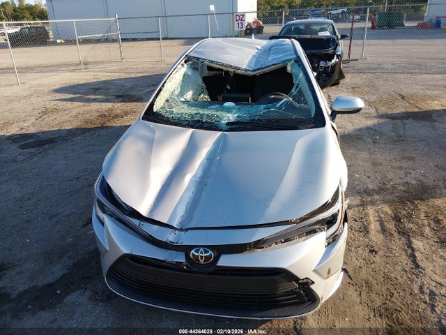 2026 TOYOTA COROLLA HYBRID JTDBCMFE8T3124823 Photo 5