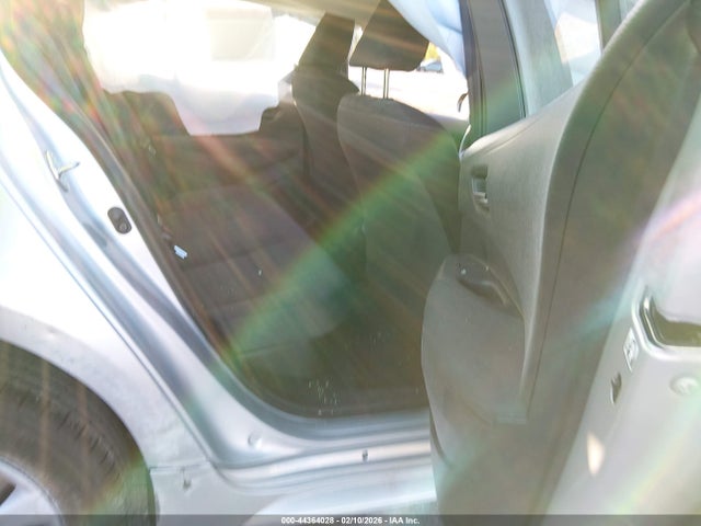 2026 TOYOTA COROLLA HYBRID JTDBCMFE8T3124823 Photo 7